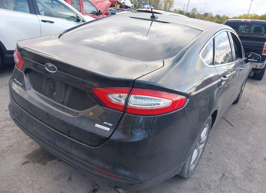 Photo 4 of 2015 Ford Fusion SE (VIN 3FA6P0HD4FR271249)