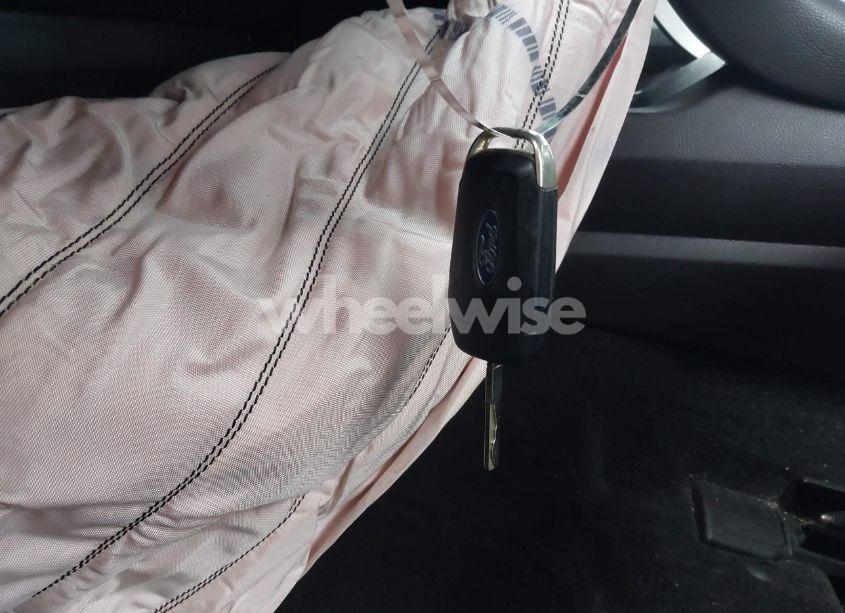 Photo 11 of 2016 Ford Fusion SE (VIN 3FA6P0HD4GR142428)