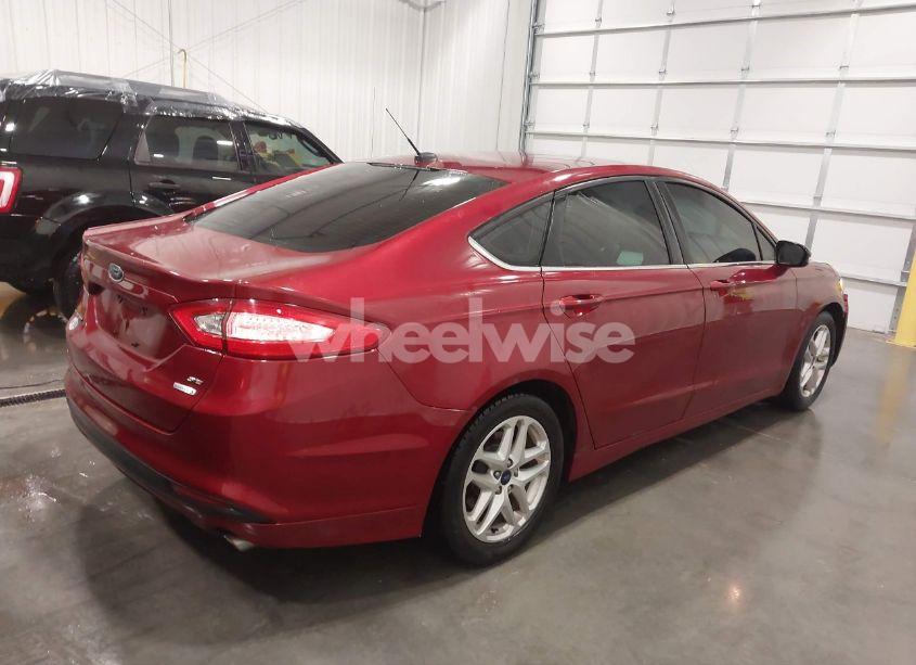 Photo 4 of 2016 Ford Fusion SE (VIN 3FA6P0HD4GR186607)