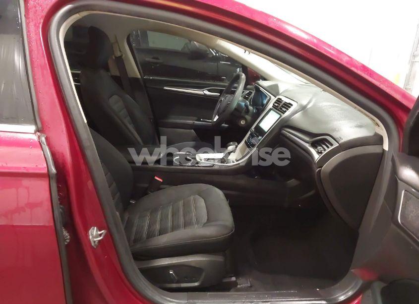 Photo 5 of 2016 Ford Fusion SE (VIN 3FA6P0HD4GR186607)