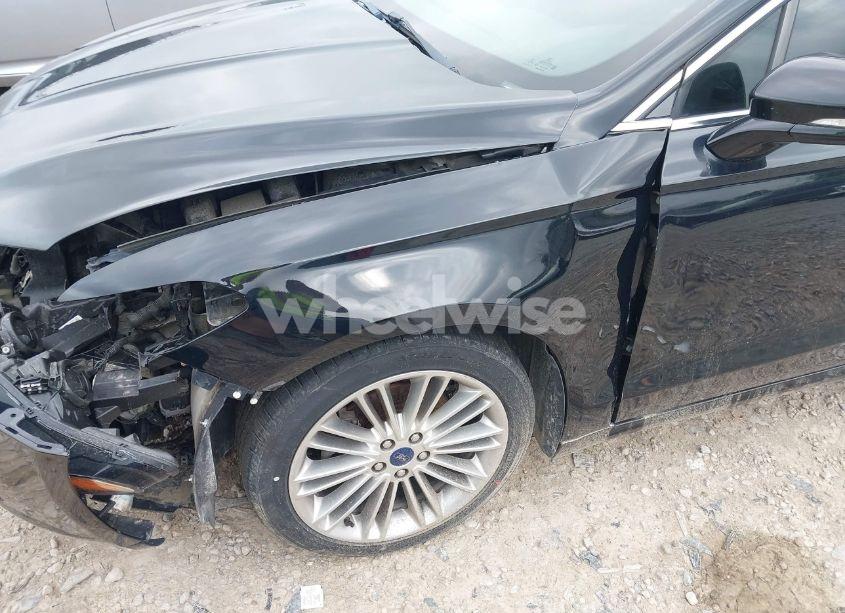 Photo 18 of 2016 Ford Fusion SE (VIN 3FA6P0HD4GR201784)