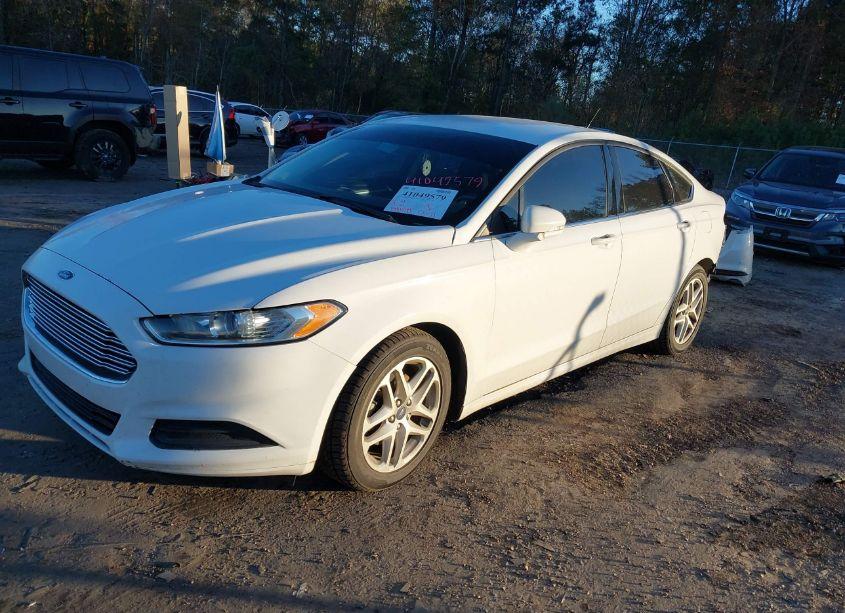 Photo 2 of 2016 Ford Fusion SE (VIN 3FA6P0HD4GR248118)