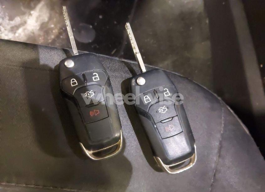 Photo 11 of 2016 Ford Fusion SE (VIN 3FA6P0HD4GR288778)