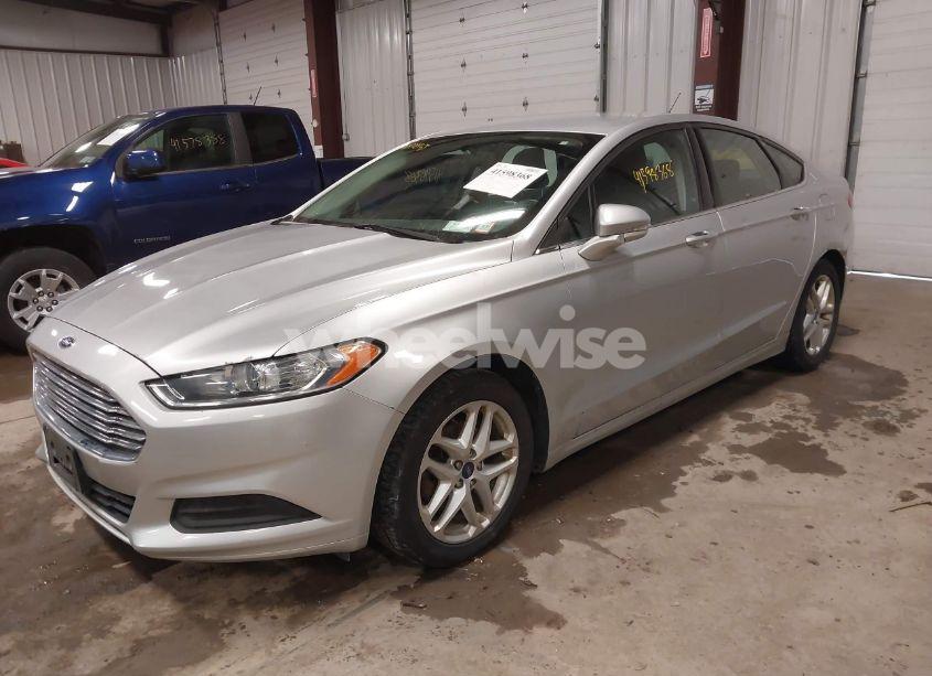 Photo 2 of 2016 Ford Fusion SE (VIN 3FA6P0HD4GR288778)