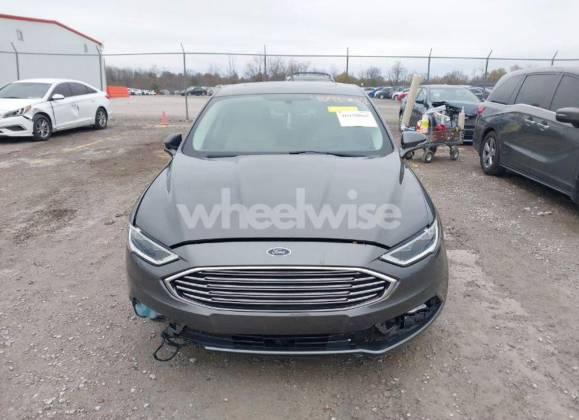 Photo 13 of 2017 Ford Fusion SE (VIN 3FA6P0HD4HR124464)