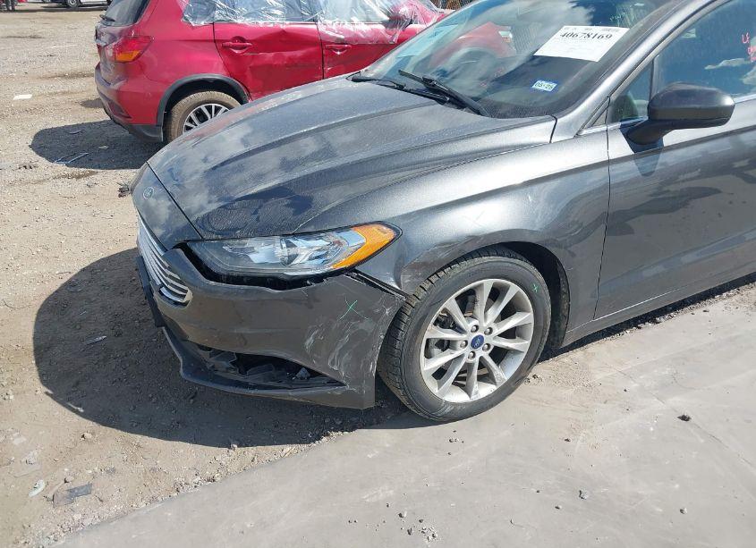Photo 6 of 2017 Ford Fusion SE (VIN 3FA6P0HD4HR126697)