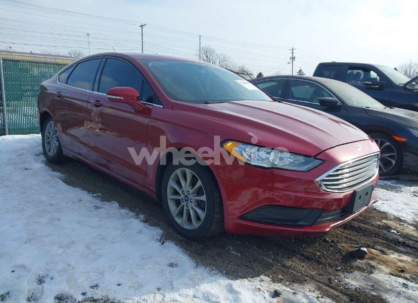 2017 Ford Fusion SE (VIN 3FA6P0HD4HR138963) main photo