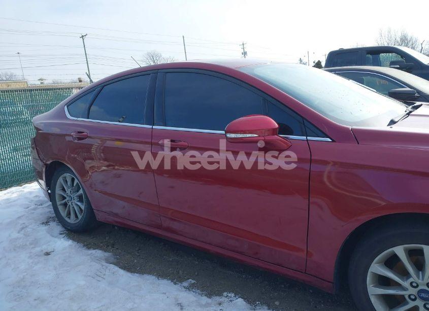 Photo 14 of 2017 Ford Fusion SE (VIN 3FA6P0HD4HR138963)