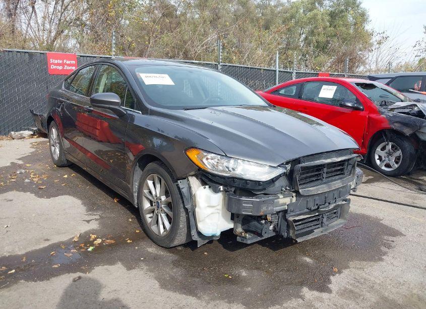 2017 Ford Fusion SE (VIN 3FA6P0HD4HR149316) main photo