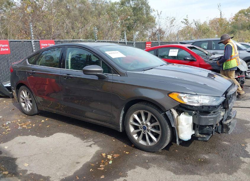 Photo 14 of 2017 Ford Fusion SE (VIN 3FA6P0HD4HR149316)