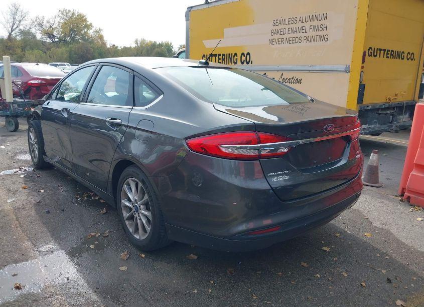Photo 3 of 2017 Ford Fusion SE (VIN 3FA6P0HD4HR149316)
