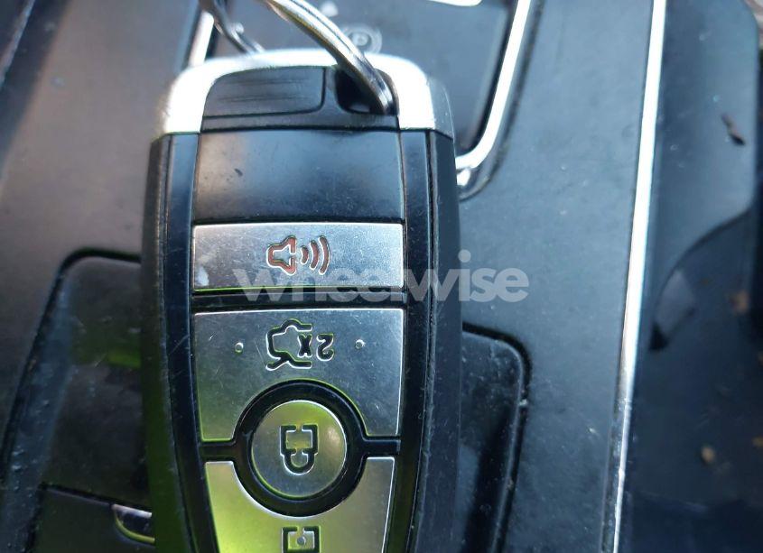 Photo 11 of 2017 Ford Fusion SE (VIN 3FA6P0HD4HR193042)