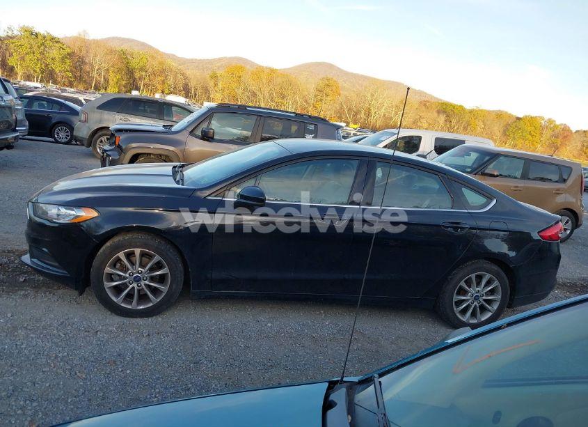 Photo 14 of 2017 Ford Fusion SE (VIN 3FA6P0HD4HR202225)