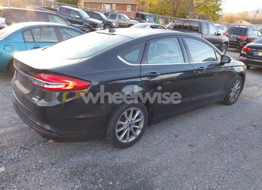 Photo 4 of 2017 Ford Fusion SE (VIN 3FA6P0HD4HR202225)