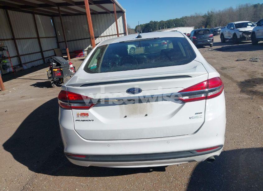 Photo 16 of 2017 Ford Fusion SE (VIN 3FA6P0HD4HR214455)