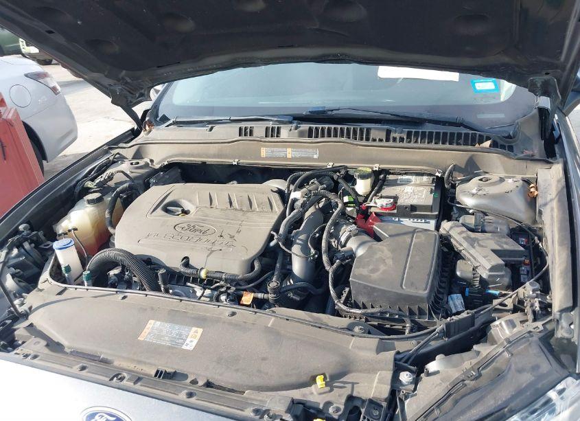 Photo 10 of 2017 Ford Fusion SE (VIN 3FA6P0HD4HR321795)