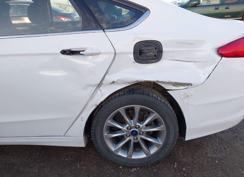 Photo 6 of 2017 Ford Fusion SE (VIN 3FA6P0HD4HR329086)