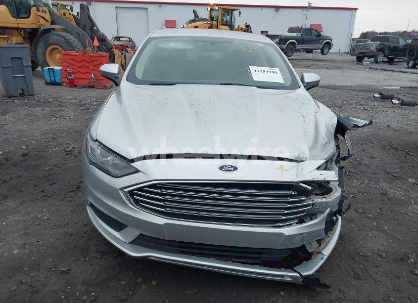 Photo 12 of 2017 Ford Fusion SE (VIN 3FA6P0HD4HR331808)