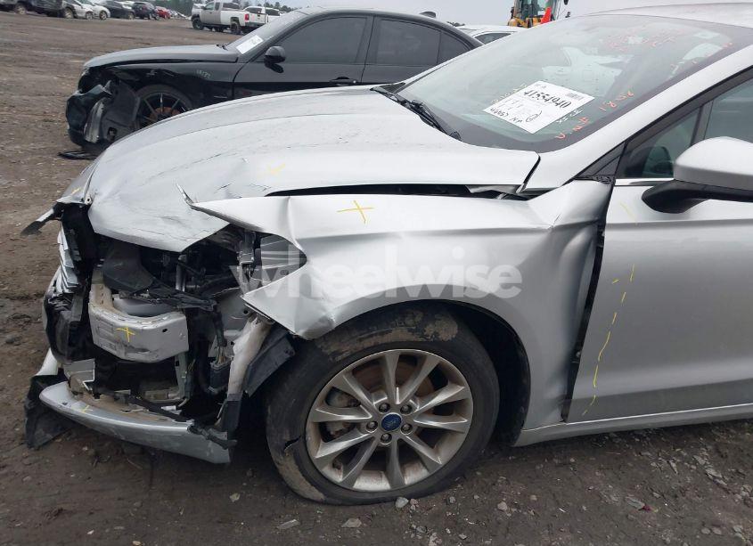 Photo 17 of 2017 Ford Fusion SE (VIN 3FA6P0HD4HR331808)