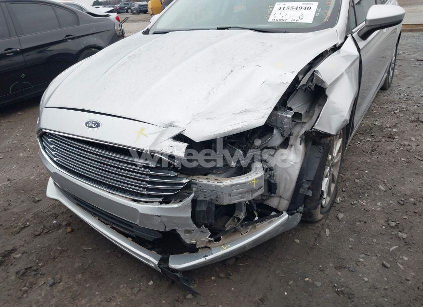 Photo 18 of 2017 Ford Fusion SE (VIN 3FA6P0HD4HR331808)