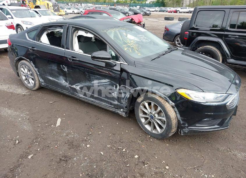 2017 Ford Fusion SE (VIN 3FA6P0HD4HR338676) main photo