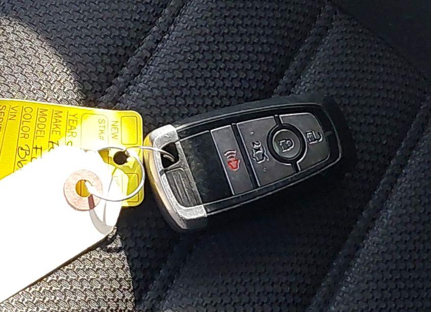 Photo 11 of 2017 Ford Fusion SE (VIN 3FA6P0HD4HR339696)