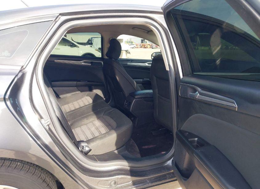 Photo 8 of 2017 Ford Fusion SE (VIN 3FA6P0HD4HR339696)