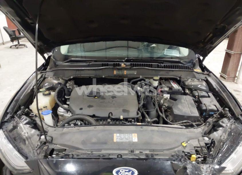 Photo 10 of 2017 Ford Fusion SE (VIN 3FA6P0HD4HR371824)