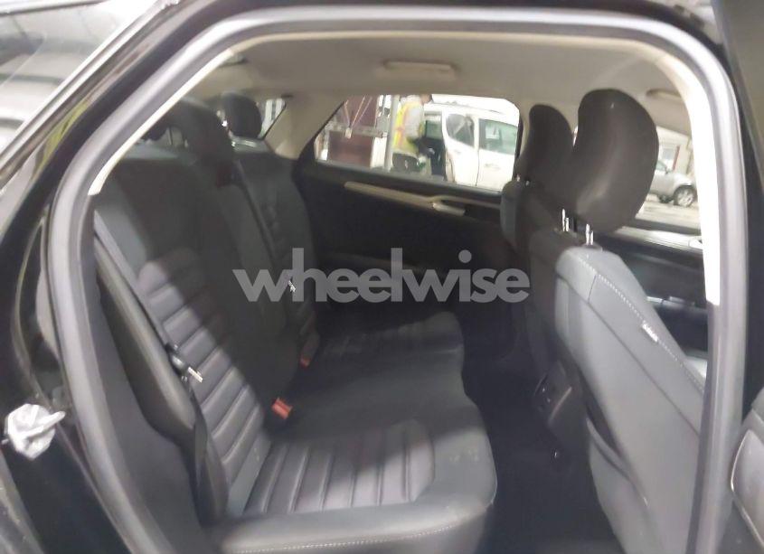 Photo 8 of 2017 Ford Fusion SE (VIN 3FA6P0HD4HR371824)