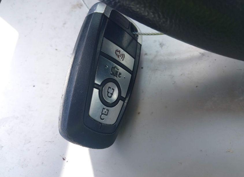 Photo 11 of 2017 Ford Fusion SE (VIN 3FA6P0HD4HR402974)