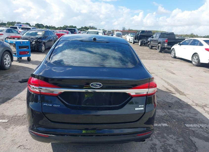 Photo 16 of 2017 Ford Fusion SE (VIN 3FA6P0HD4HR402974)