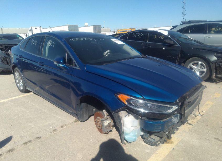 2017 Ford Fusion SE (VIN 3FA6P0HD4HR406166) main photo