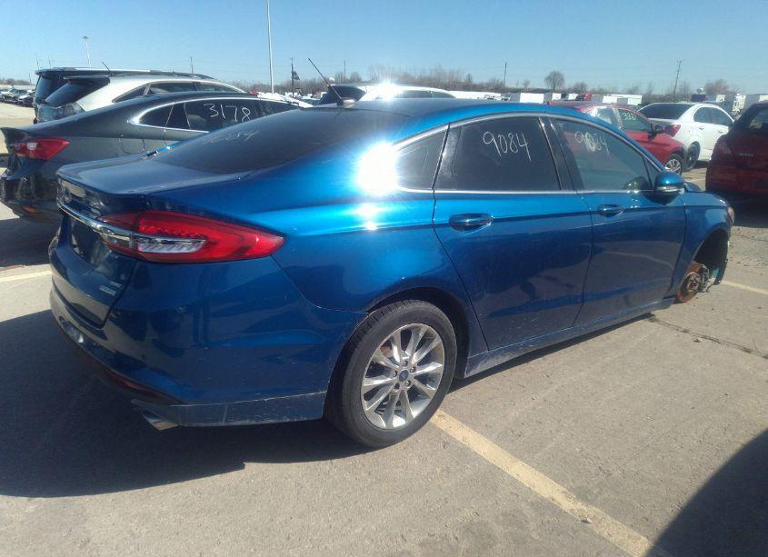 Photo 4 of 2017 Ford Fusion SE (VIN 3FA6P0HD4HR406166)