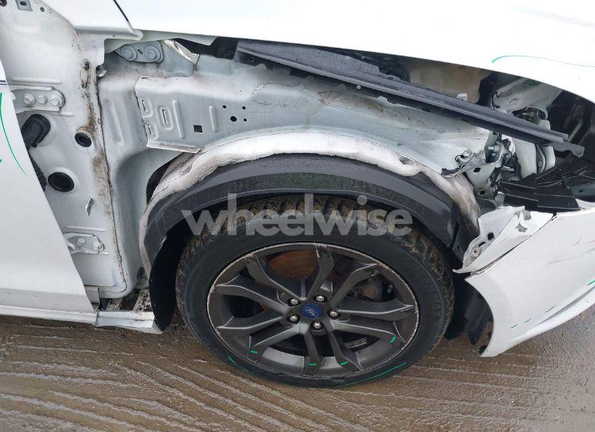 Photo 17 of 2018 Ford Fusion SE (VIN 3FA6P0HD4JR183293)