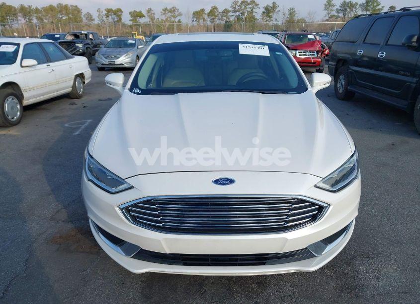 Photo 12 of 2018 Ford Fusion SE (VIN 3FA6P0HD4JR190020)