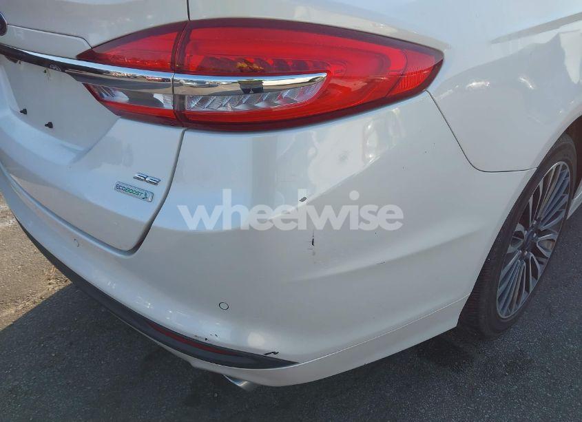 Photo 6 of 2018 Ford Fusion SE (VIN 3FA6P0HD4JR190020)