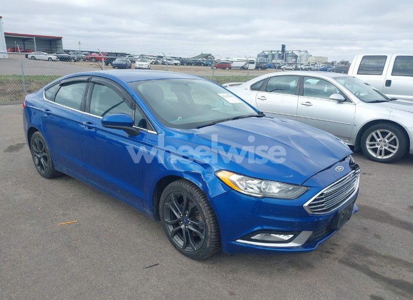 2018 Ford Fusion SE (VIN 3FA6P0HD4JR204174) main photo