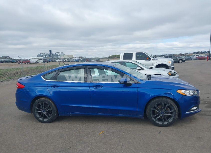 Photo 13 of 2018 Ford Fusion SE (VIN 3FA6P0HD4JR204174)