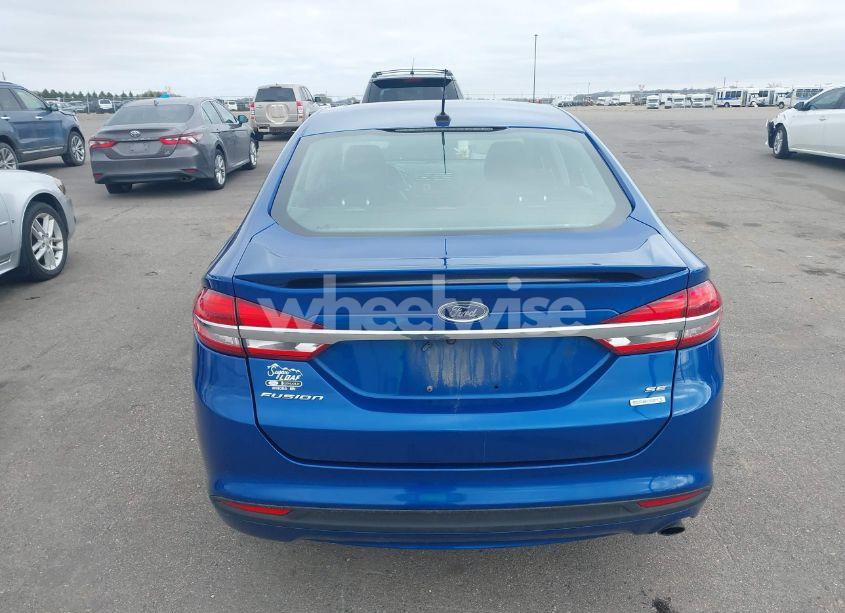 Photo 16 of 2018 Ford Fusion SE (VIN 3FA6P0HD4JR204174)