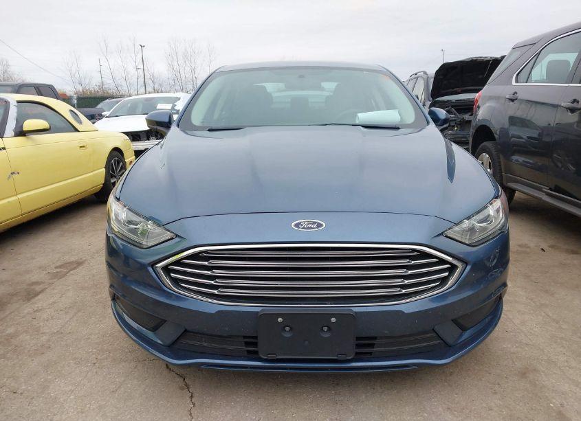 Photo 13 of 2018 Ford Fusion SE (VIN 3FA6P0HD4JR223971)