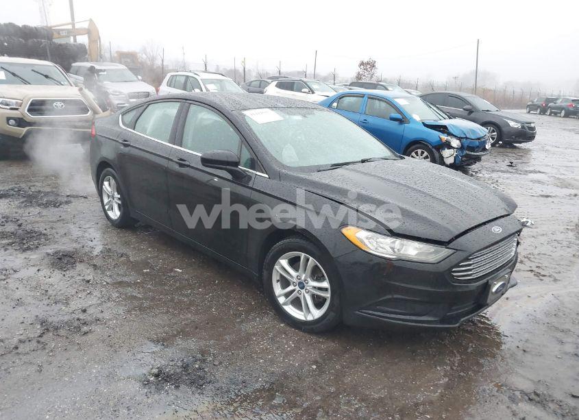 2018 Ford Fusion SE (VIN 3FA6P0HD4JR237627) main photo