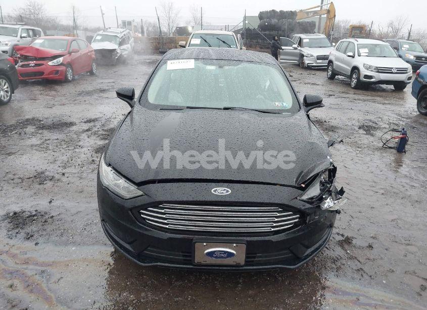 Photo 12 of 2018 Ford Fusion SE (VIN 3FA6P0HD4JR237627)