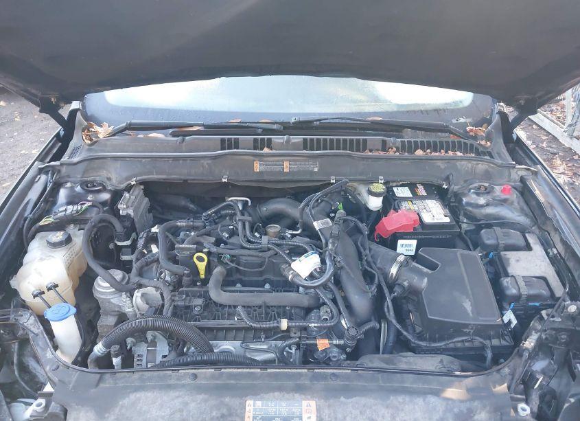 Photo 10 of 2018 Ford Fusion SE (VIN 3FA6P0HD4JR252368)