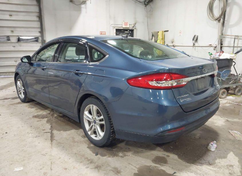 Photo 3 of 2018 Ford Fusion SE (VIN 3FA6P0HD4JR283958)