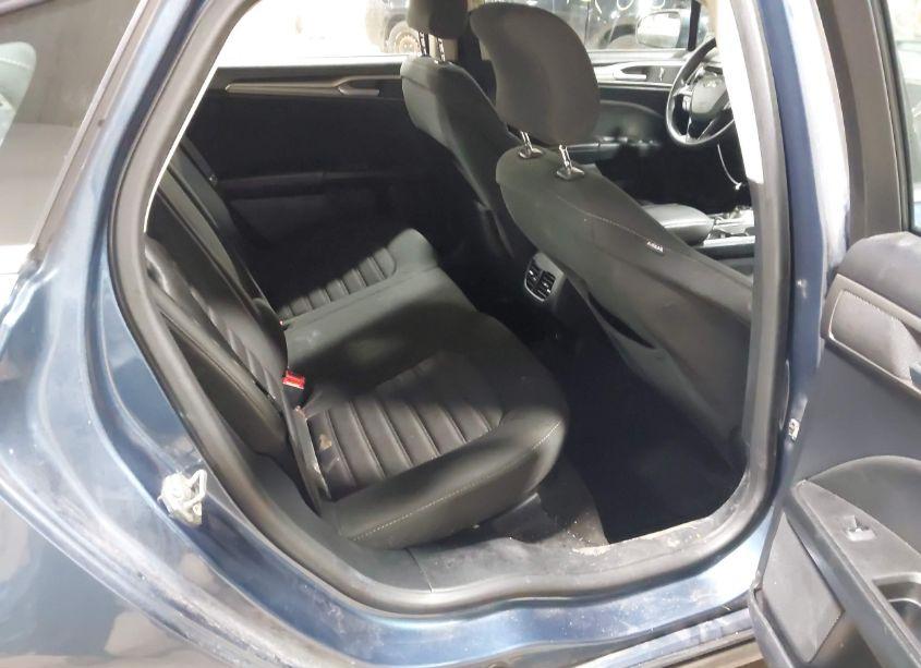 Photo 8 of 2018 Ford Fusion SE (VIN 3FA6P0HD4JR283958)