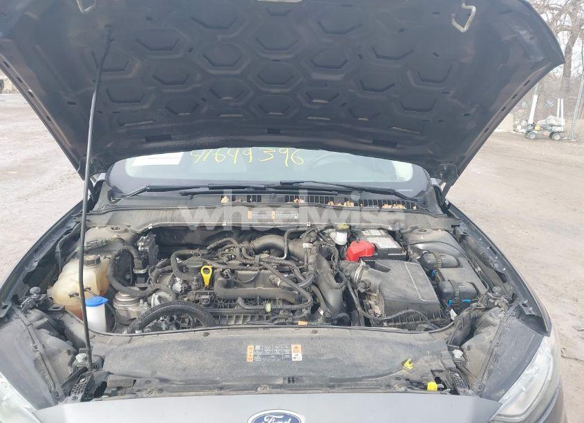 Photo 10 of 2019 Ford Fusion SE (VIN 3FA6P0HD4KR102567)