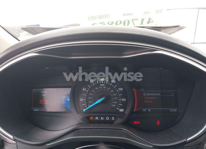 Photo 15 of 2019 Ford Fusion SE (VIN 3FA6P0HD4KR132314)