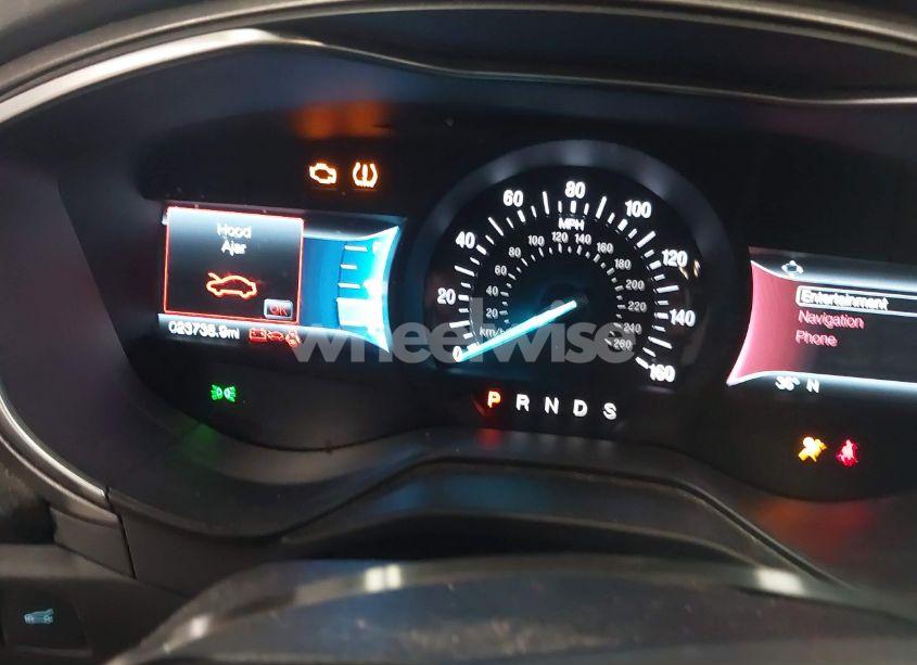 Photo 7 of 2019 Ford Fusion SE (VIN 3FA6P0HD4KR147864)