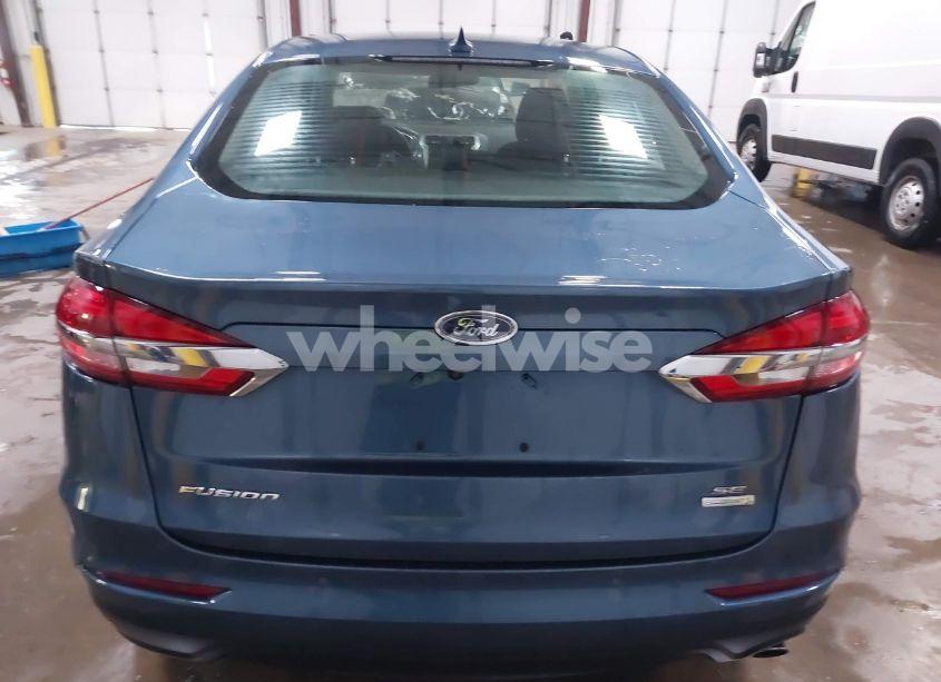 Photo 16 of 2019 Ford Fusion SE (VIN 3FA6P0HD4KR173574)