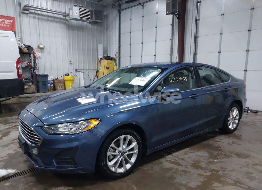 Photo 6 of 2019 Ford Fusion SE (VIN 3FA6P0HD4KR173574)